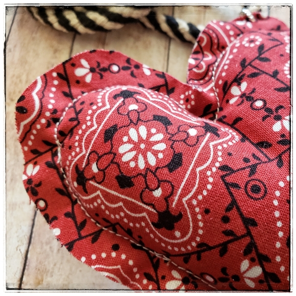 handmade primitive bandana stuffed heart statement necklace - Picture 7 of 11